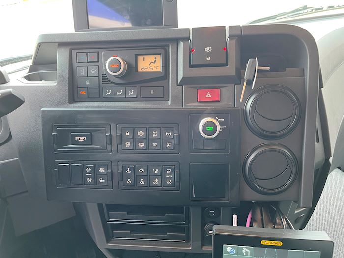 Billede 8 - Renault C520 8x2 + Palfinger / Lastbil